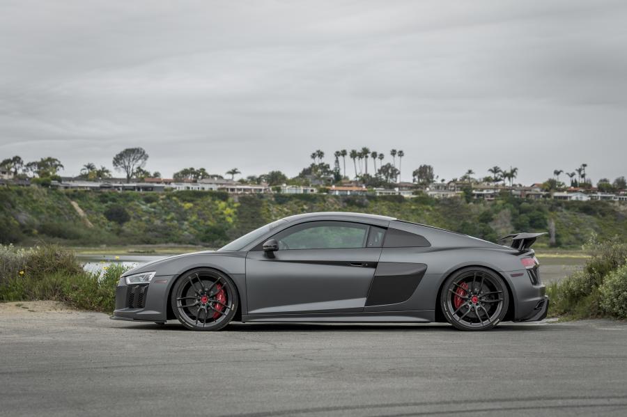  Audi R8 VRS by Vorsteiner 2017 года  (фото 31 из 31)